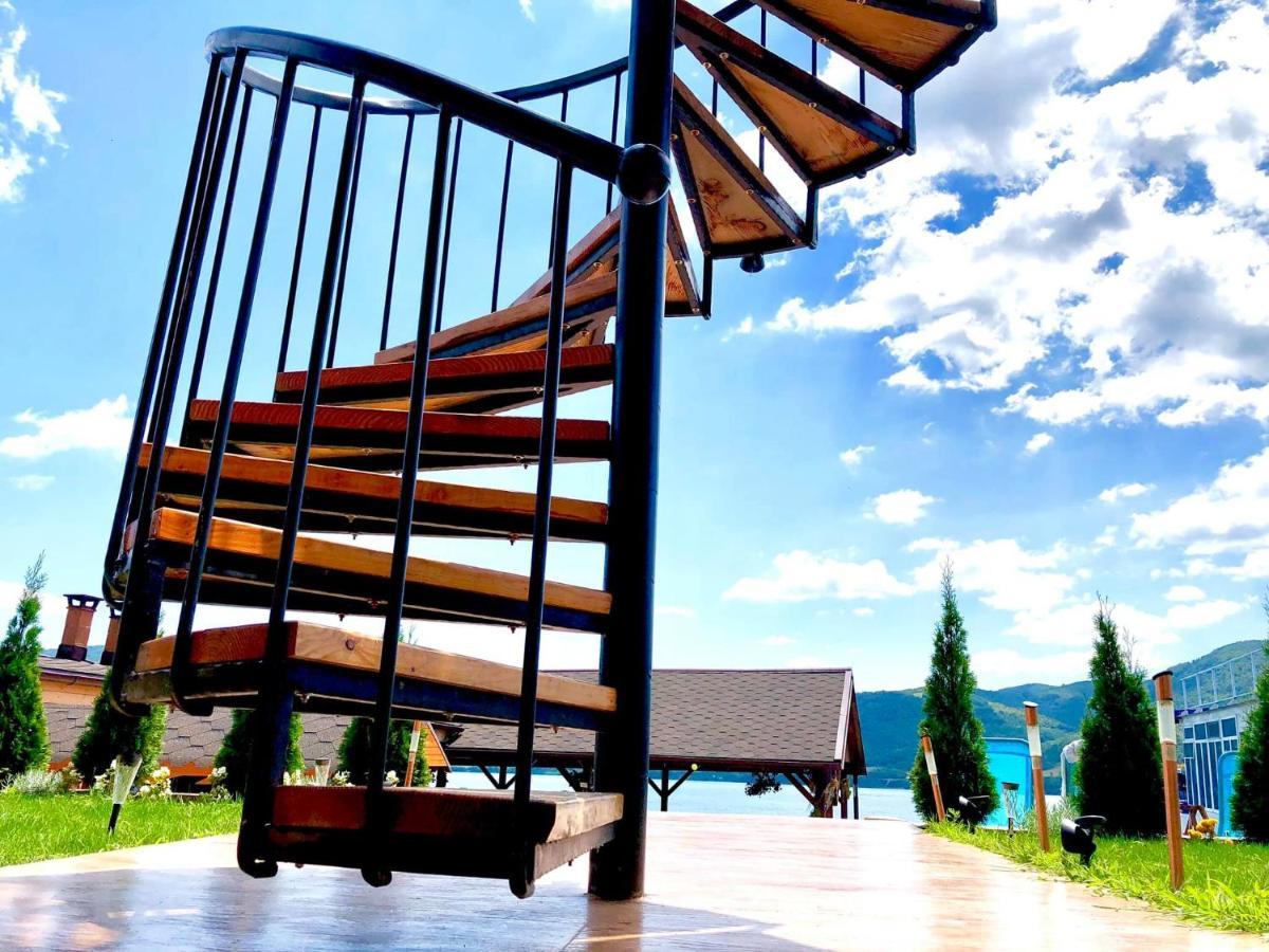 Mustaciosul Dunarii Hotel Ieşelniţa Bagian luar foto